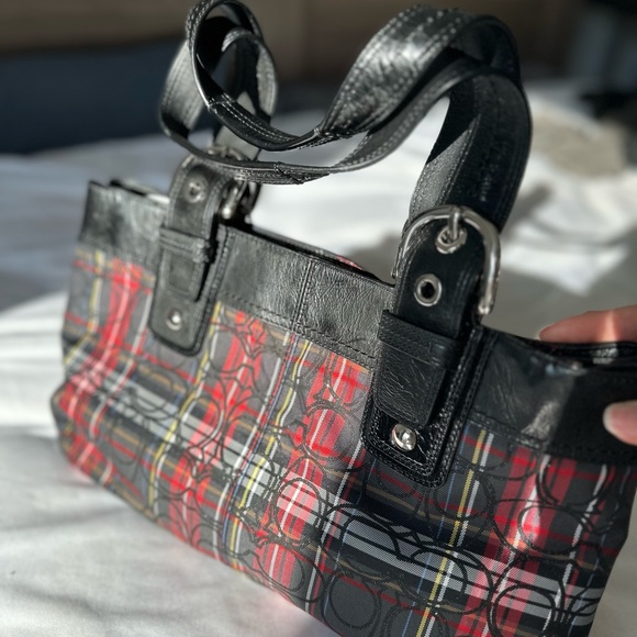 Coach Poppy Tartan Plaid Tote Shoulder Handbag G1082-F15228Coach - Picture 6 of 6